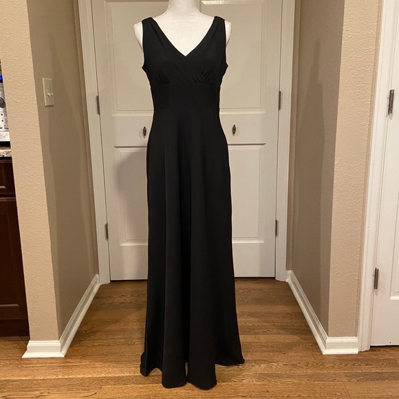 “Sophia” Black Silk Long Gown by J. Crew - Picture 2 of 16